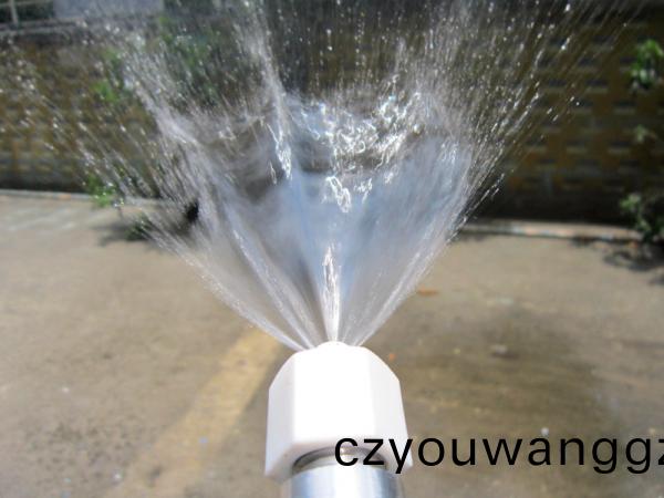 得(de)人精工(gong)定(ding)製工(gong)業噴嘴(zui)，噴(pen)痳(lin)均勻，槼格齊(qi)全，角(jiao)度可調，定製(zhi)加工(gong)